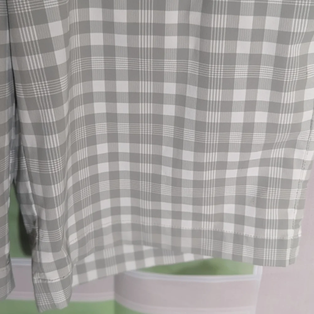 Nike Golf Dri-Fit Men's Golf Shorts Size 34‎ Grey & White Checkered Short Pants